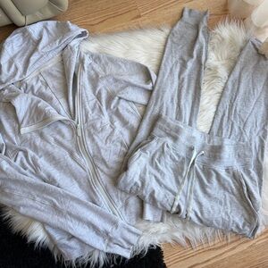 Lululemon Athletica Light Gray Set